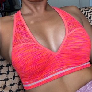 Vs sports bra . By pink